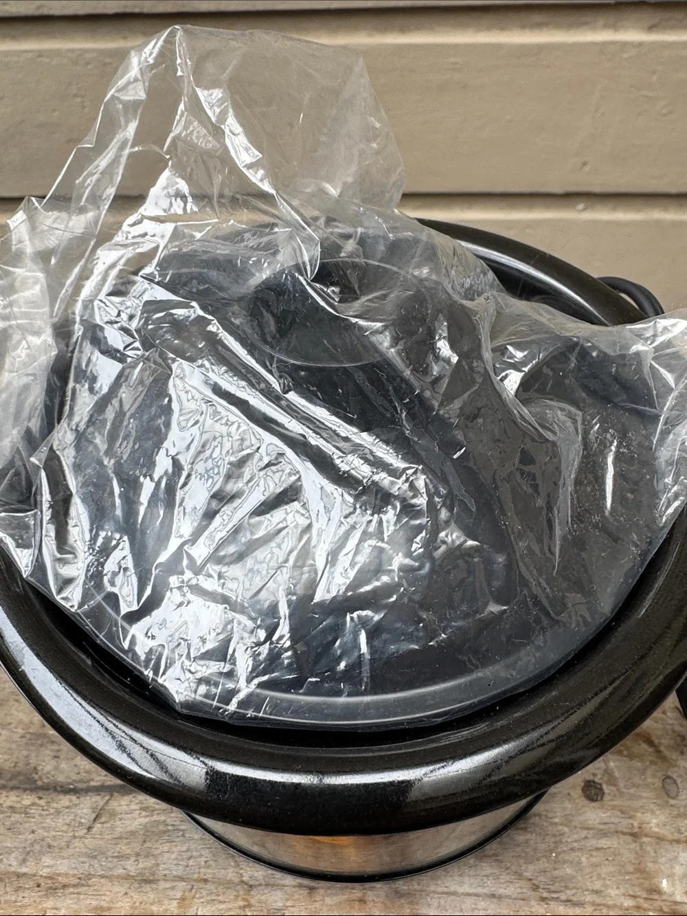 Crock-Pot Little Dipper Mini Cooker in Stainless Steel and Black